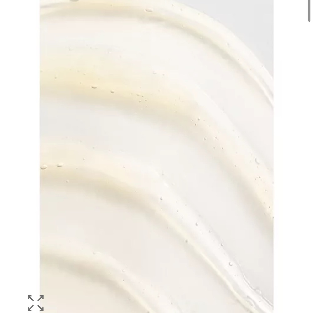 Volume shampoo & texture spray bundle - Picture 10 of 16